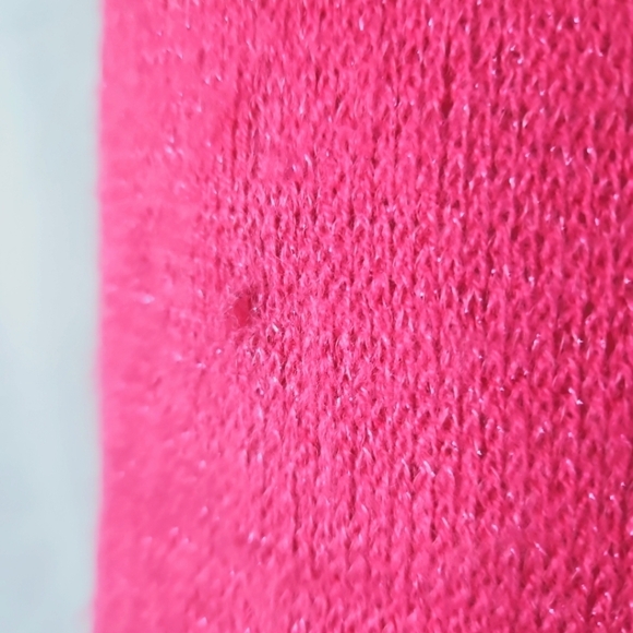 Vince Camuto Hot Pink Wrap Fringe Scarf NWT 76X26 - Picture 6 of 6